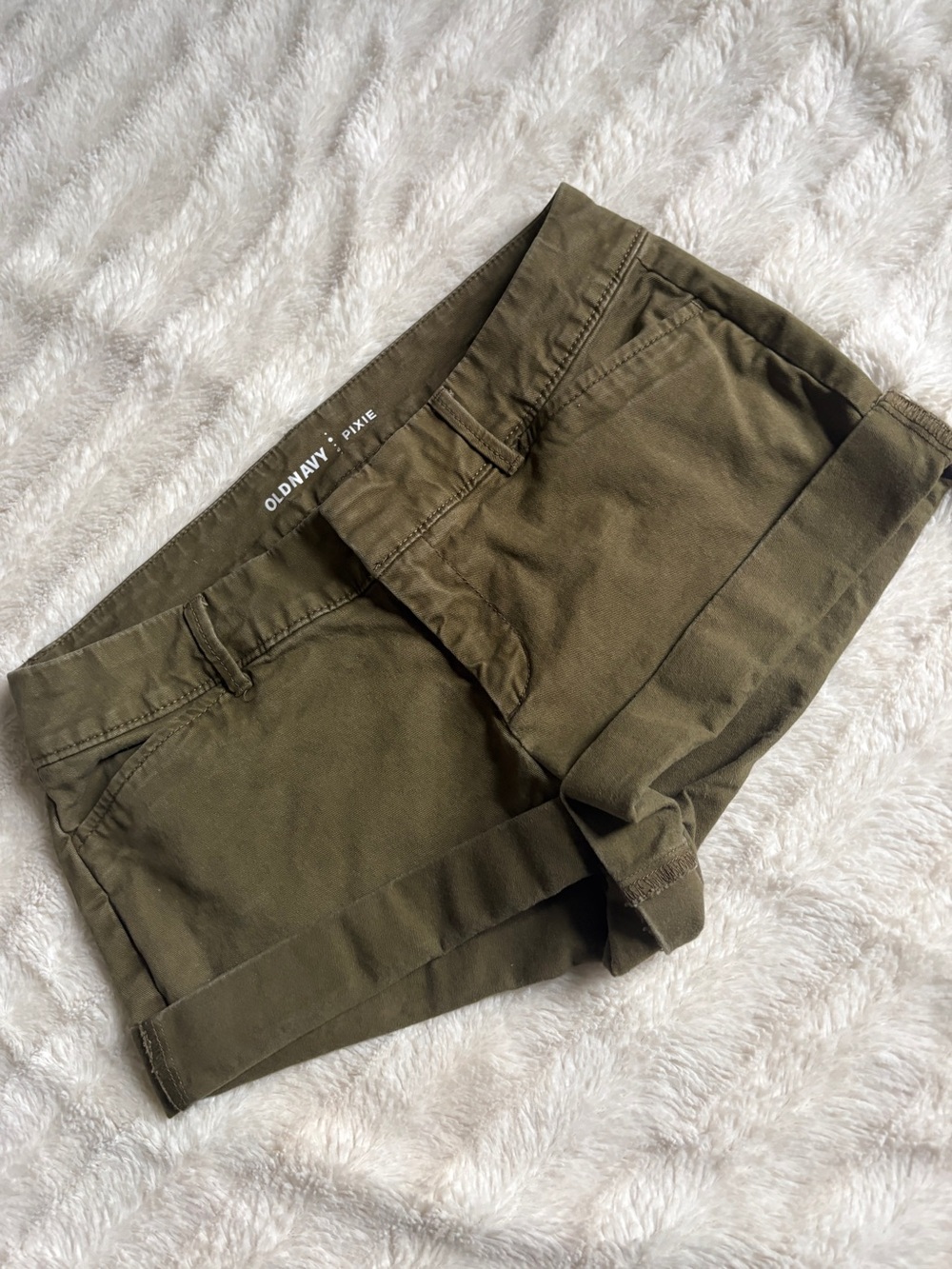 Old Navy Pixie Low Rise Shorts 0 Reg Olive Chinos | Y2K Earthy Fairy Grunge